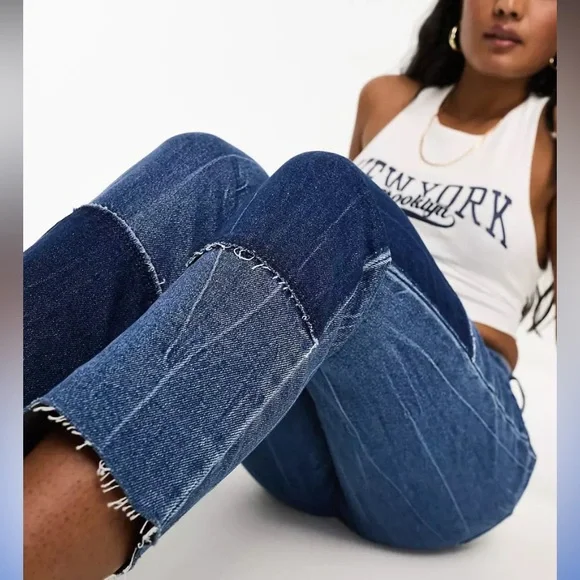 Hollister Curvy High Rise Mom Jeans Blue Size 26 - Picture 2 of 15